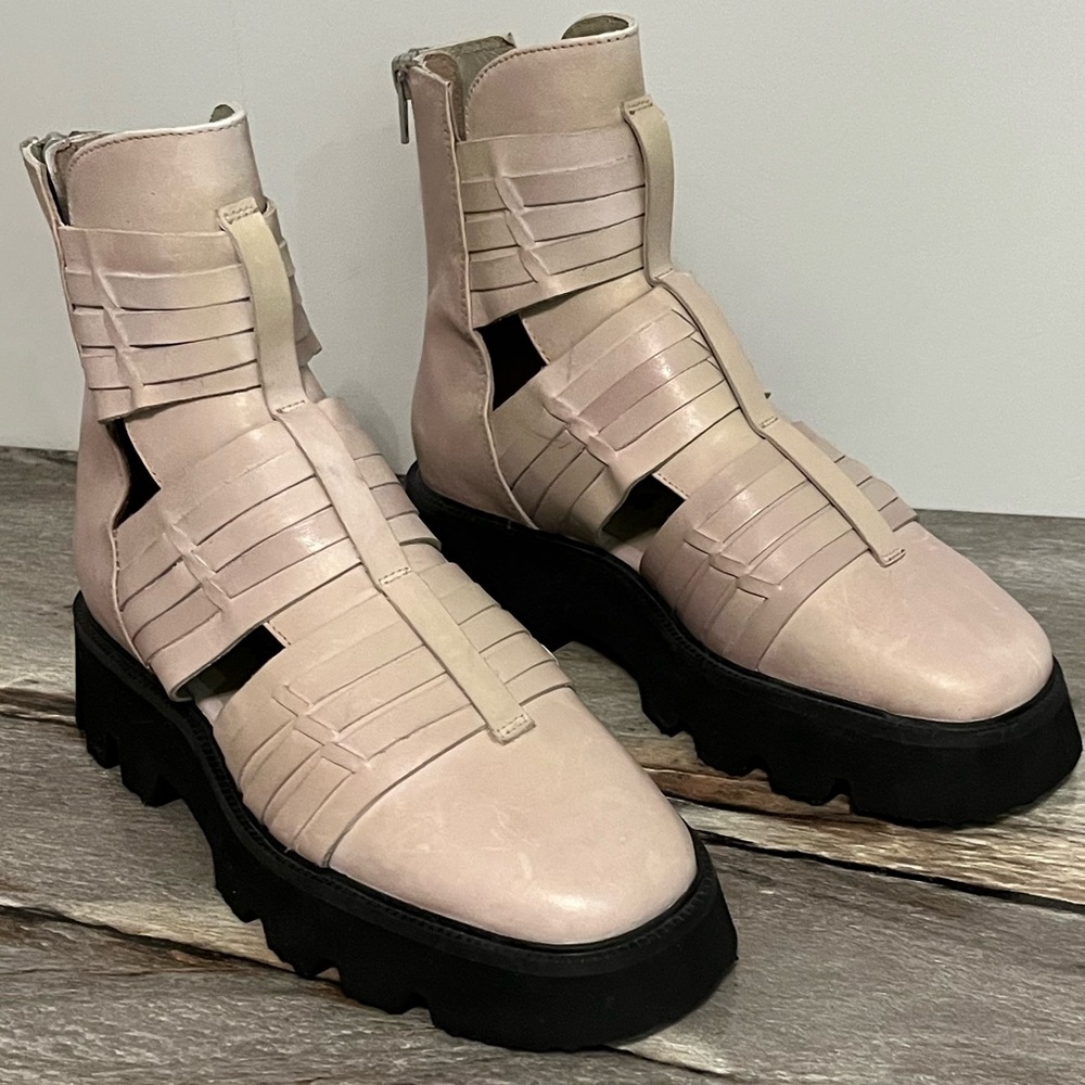 FREE PEOPLE Leather Hydra Huarache Bootie Shoes Size 7.5 - Picture 9 of 16